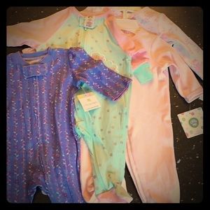 Four Baby Girl (0-3) Footie Zipper Pajamas NEW 🛍